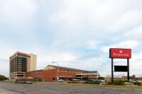 Ramada Topeka, Downtown Hotel & Convention Center